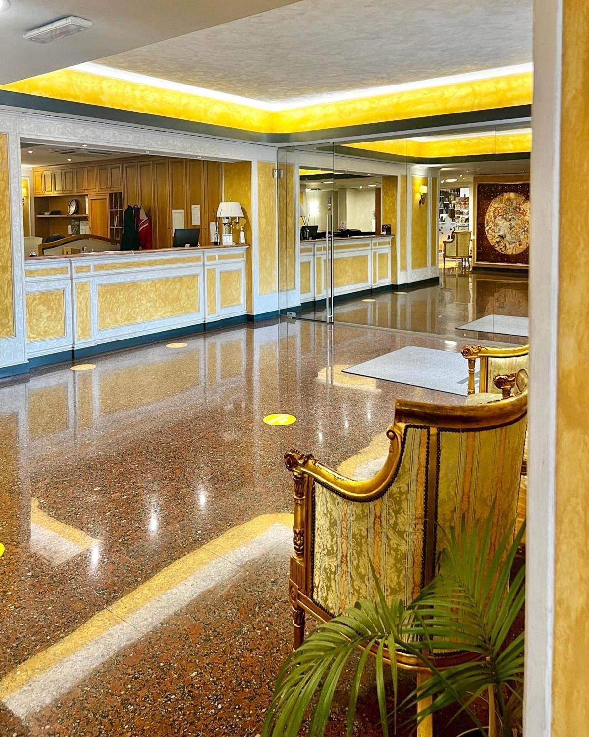 Casa E Appartamento Per Vacanze Jasmine โรม ภายนอก รูปภาพ
